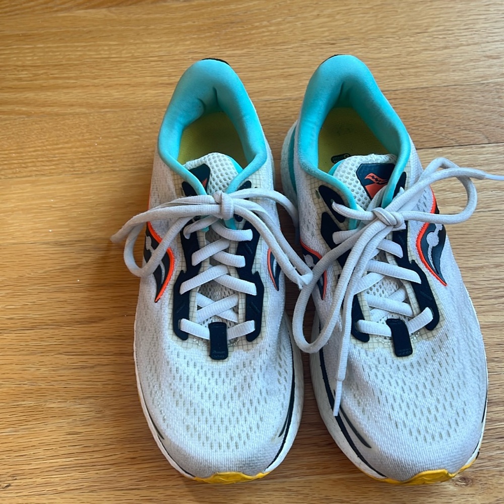 Saucony Form Fit 8mm running shoes | size 6.5